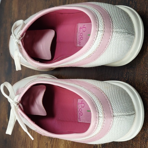 Lily Pulitzer "Clocker" Canvas/Leather Sneakers - Picture 10 of 11